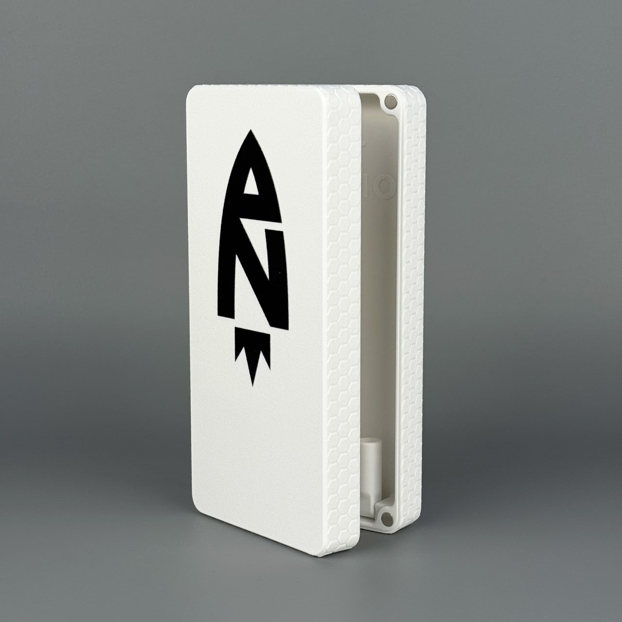 Dart-Case DARTSHIELD LOGO